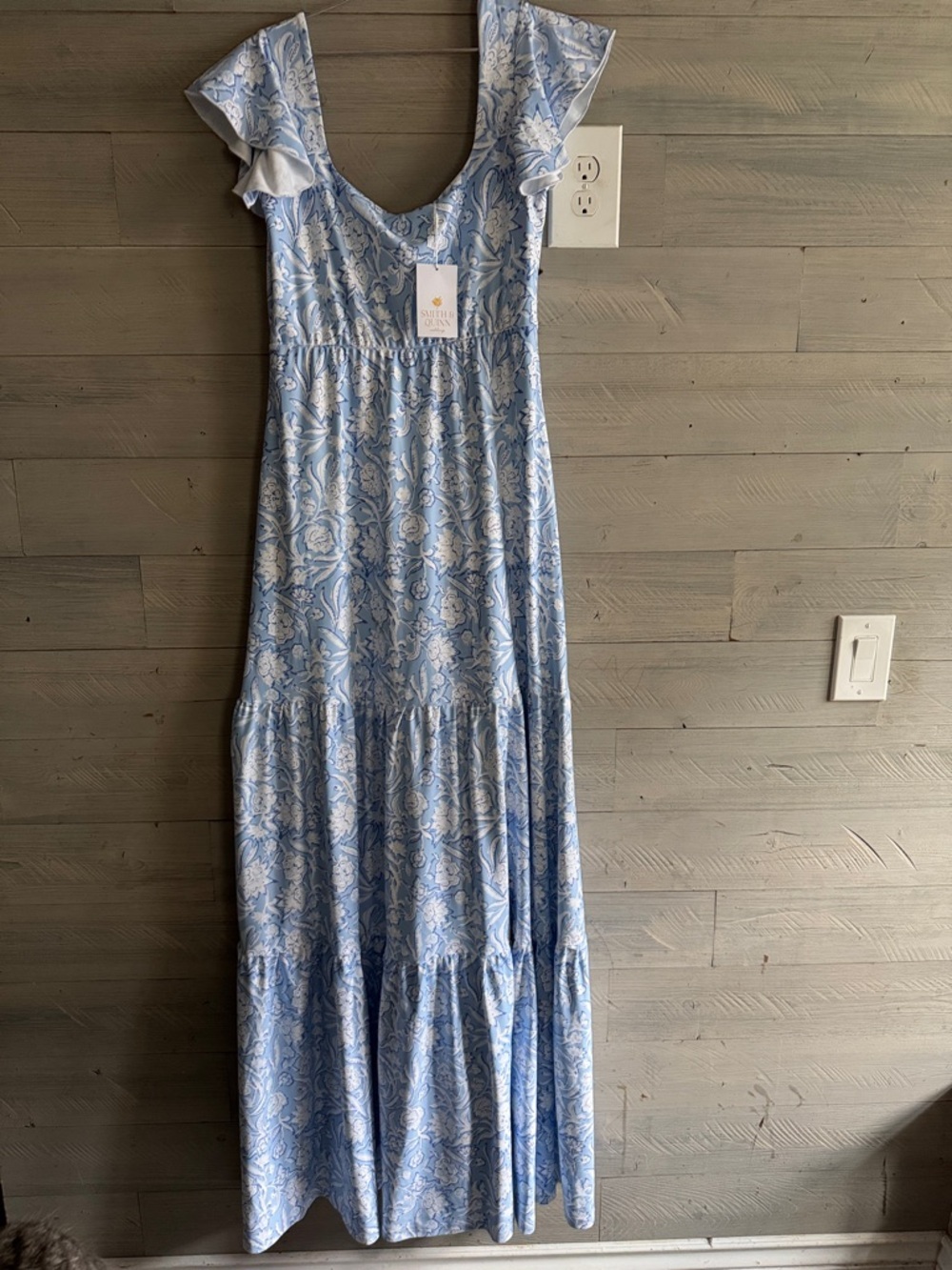 Light Blue Floral Maxi Dress with Square Neckline and Flutter Sleeves - Picture 2 of 8